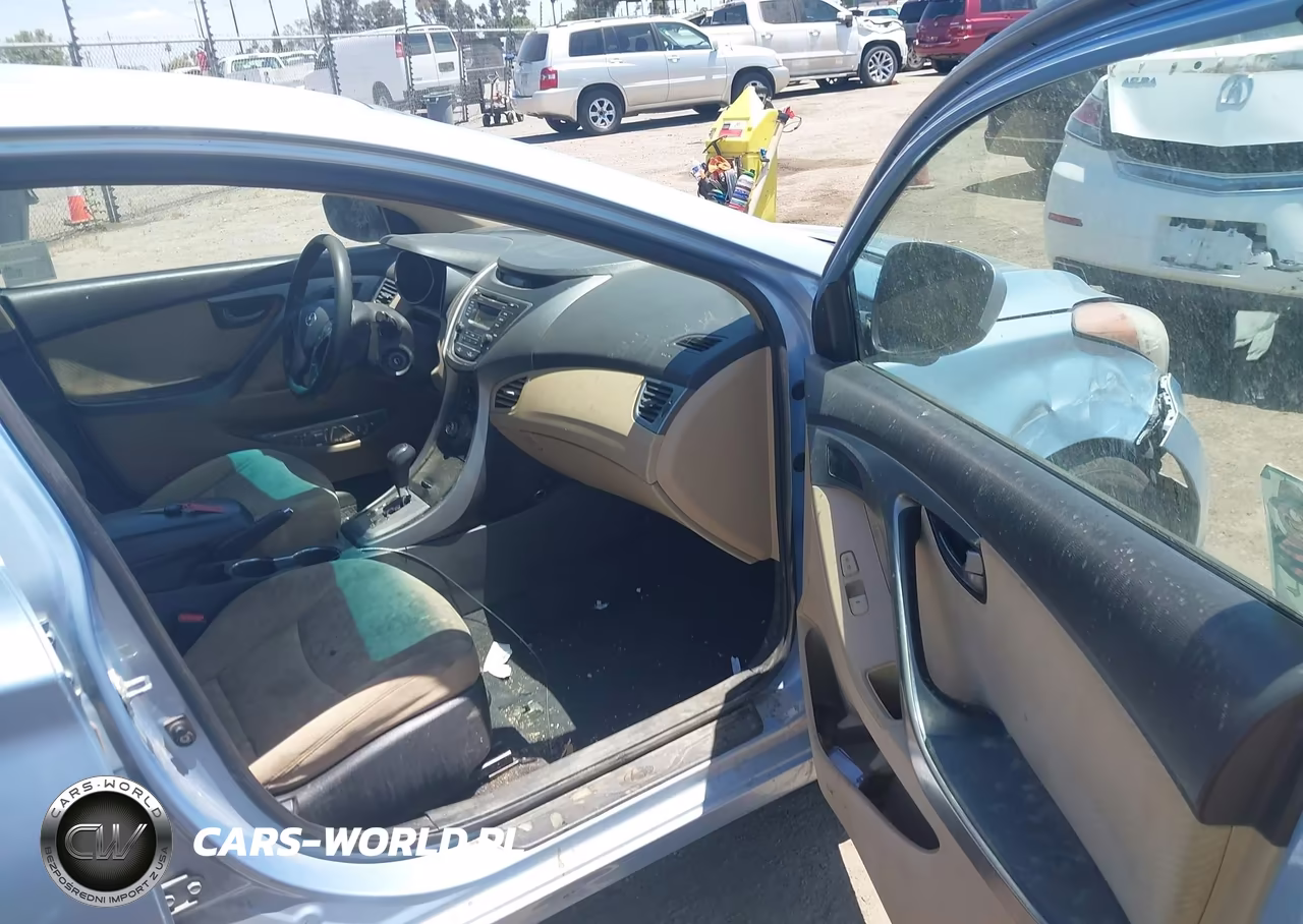 2013 Hyundai Elantra Gls VIN:KMHDH4AE4DU806736 - 5