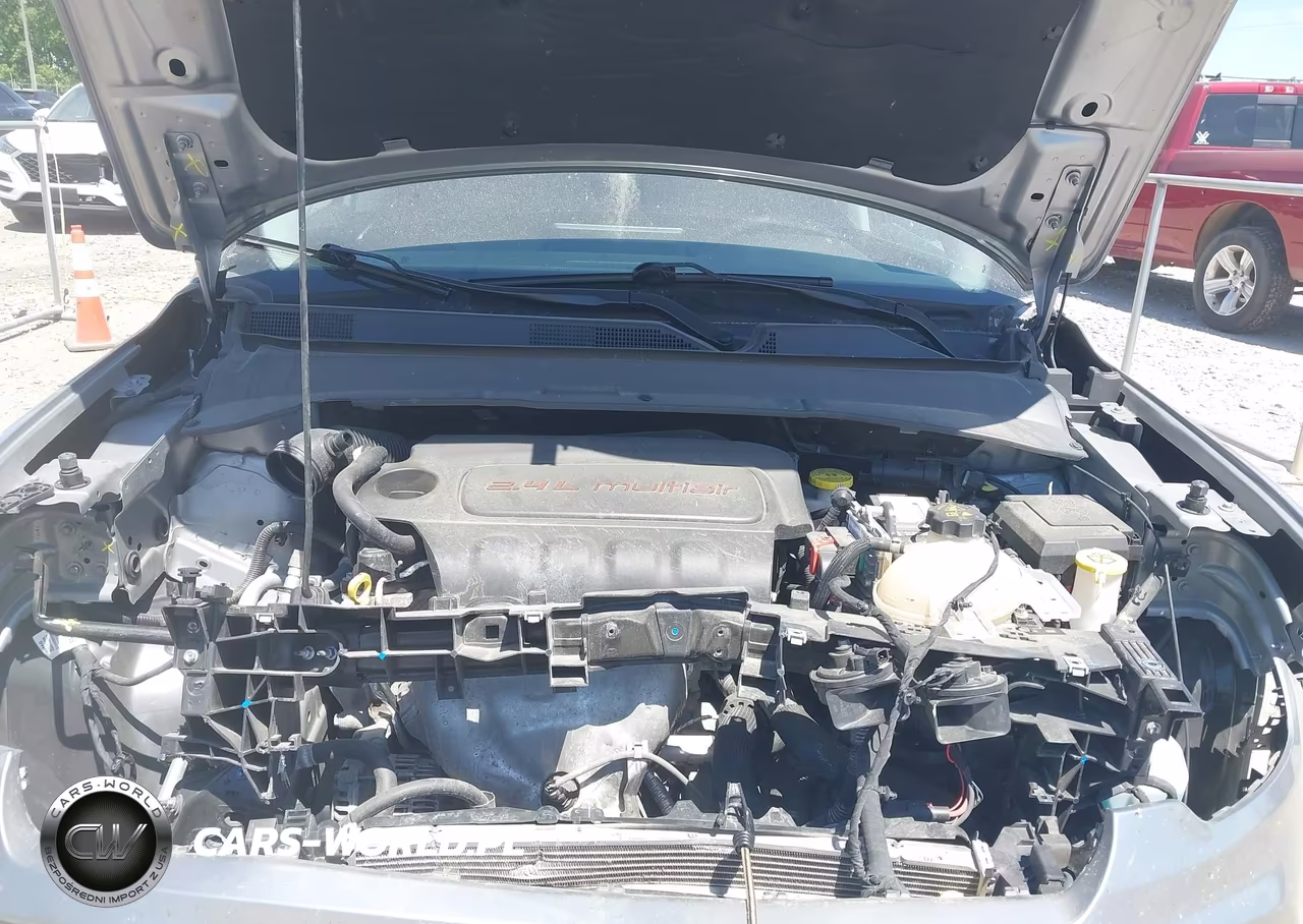 2022 Jeep Compass Latitude 4X4 VIN:3C4NJDBBXNT231491 - 10