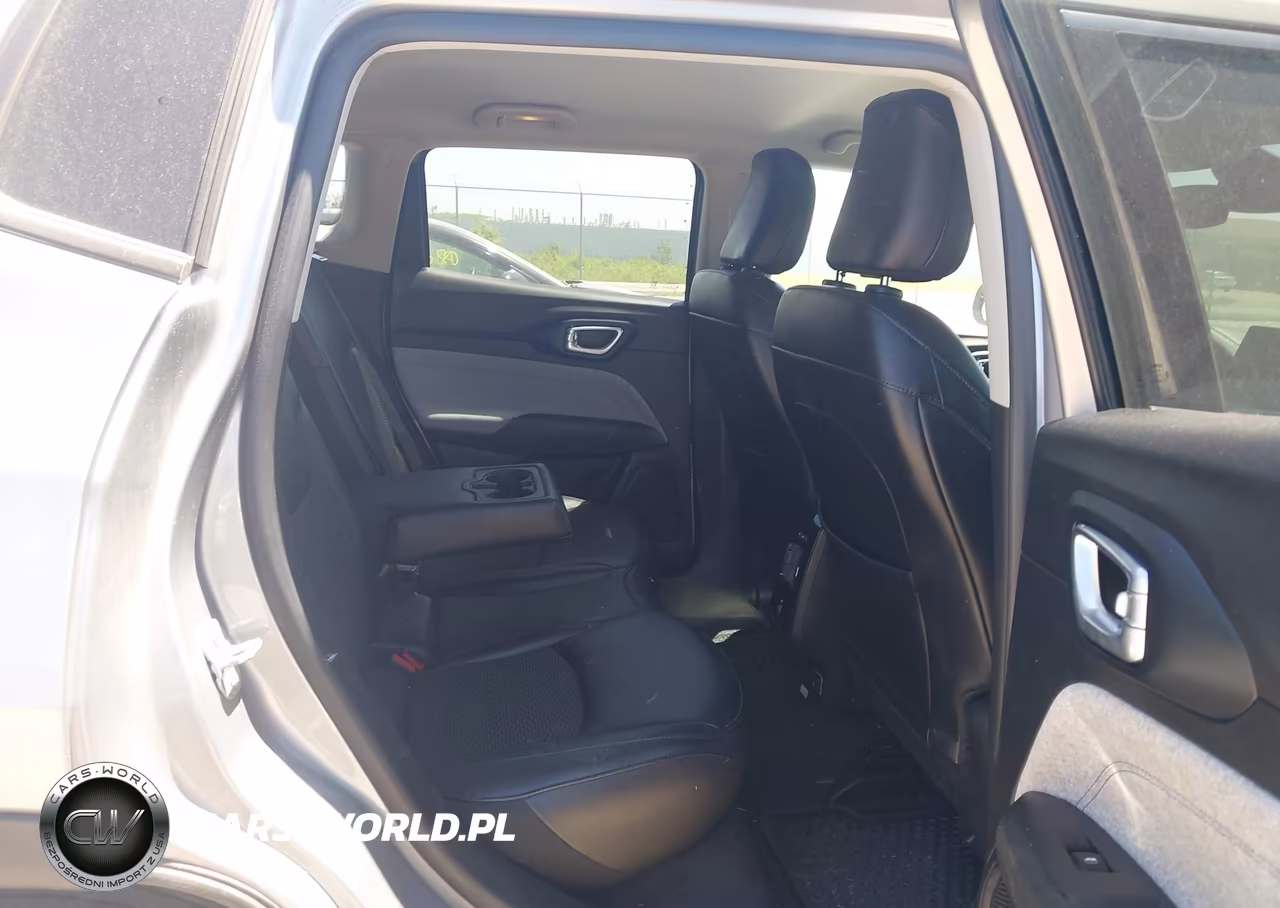 2022 Jeep Compass Latitude 4X4 VIN:3C4NJDBBXNT231491 - 8