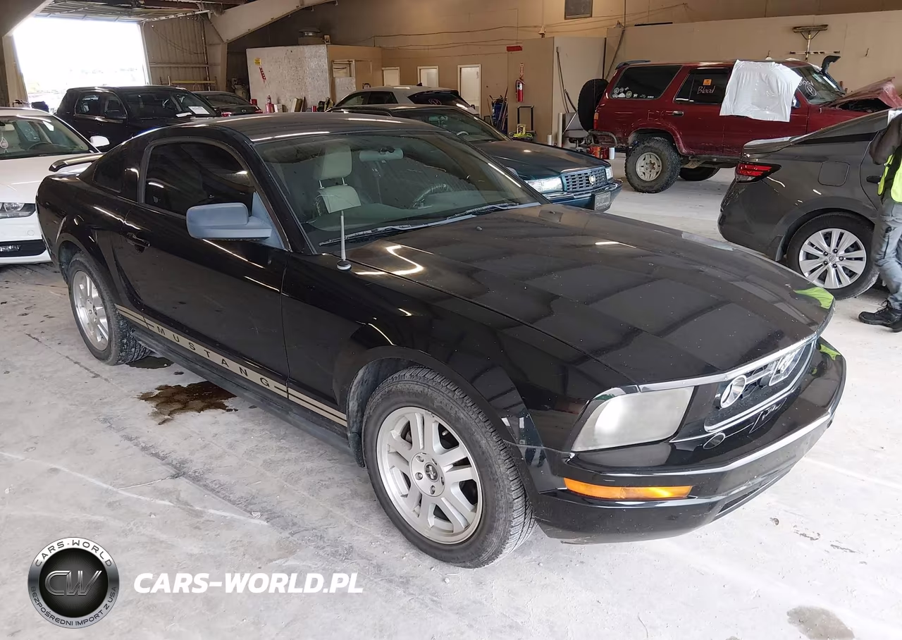 2006 Ford Mustang V6