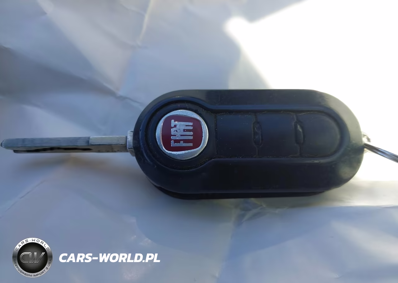 2013 Fiat 500 Sport VIN:3C3CFFBR9DT754392 - 11
