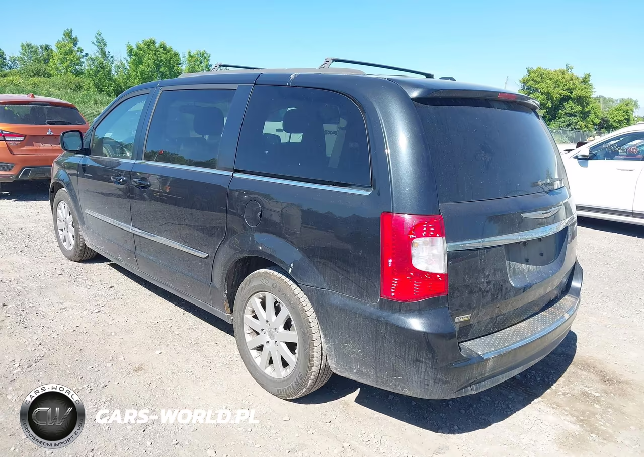 2014 Chrysler Town & Country Touring VIN:2C4RC1BG0ER438884 - 3