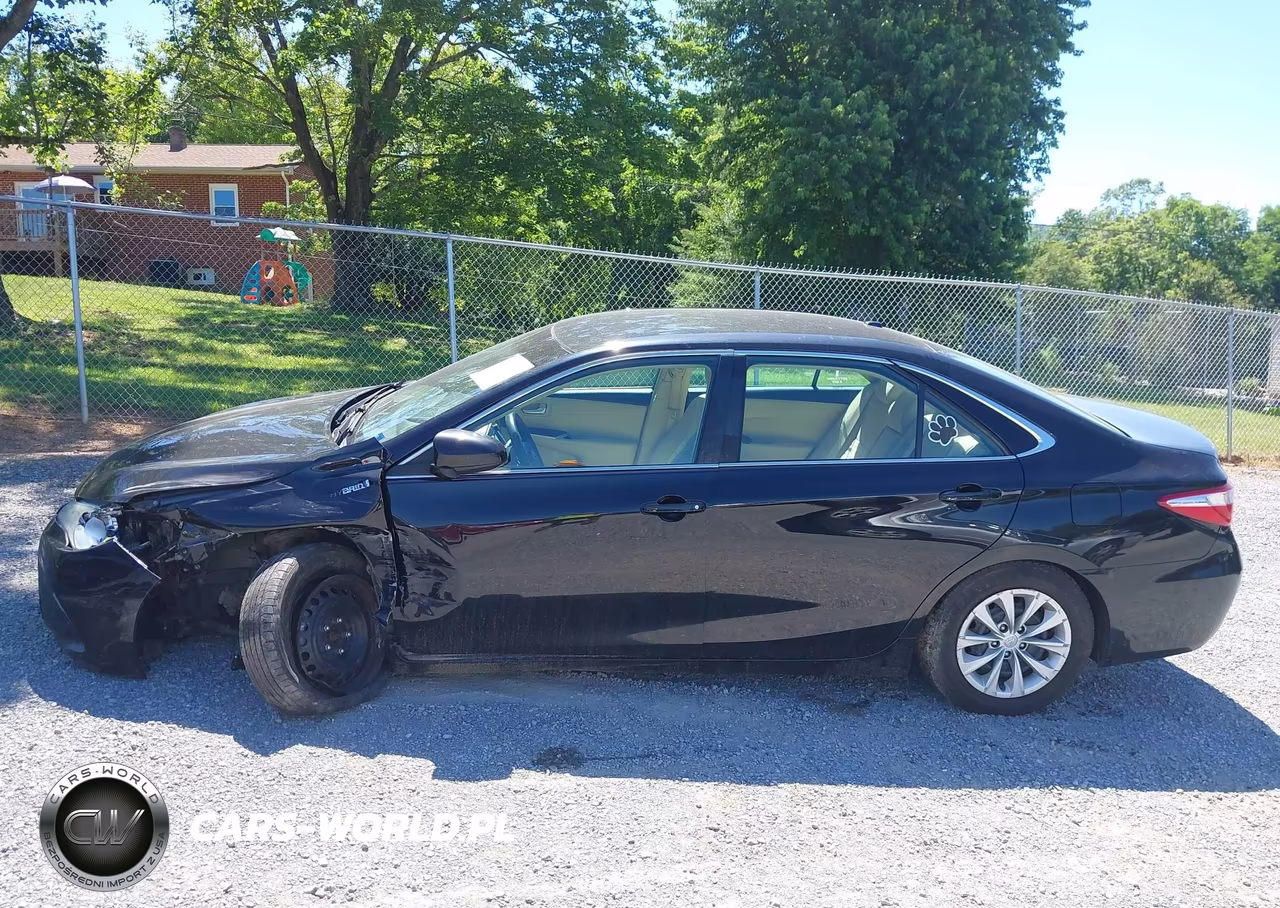 2016 Toyota Camry Hybrid Le VIN:4T1BD1FK2GU185422 - 15
