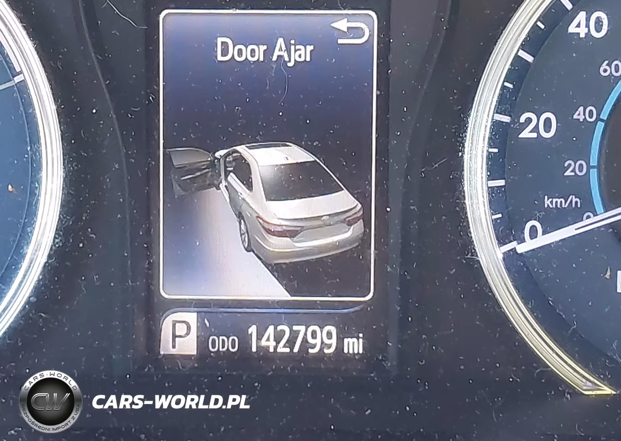 2016 Toyota Camry Hybrid Le VIN:4T1BD1FK2GU185422 - 16