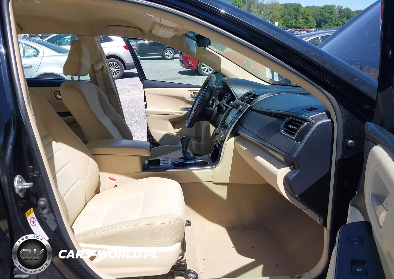 2016 Toyota Camry Hybrid Le VIN:4T1BD1FK2GU185422 - 5