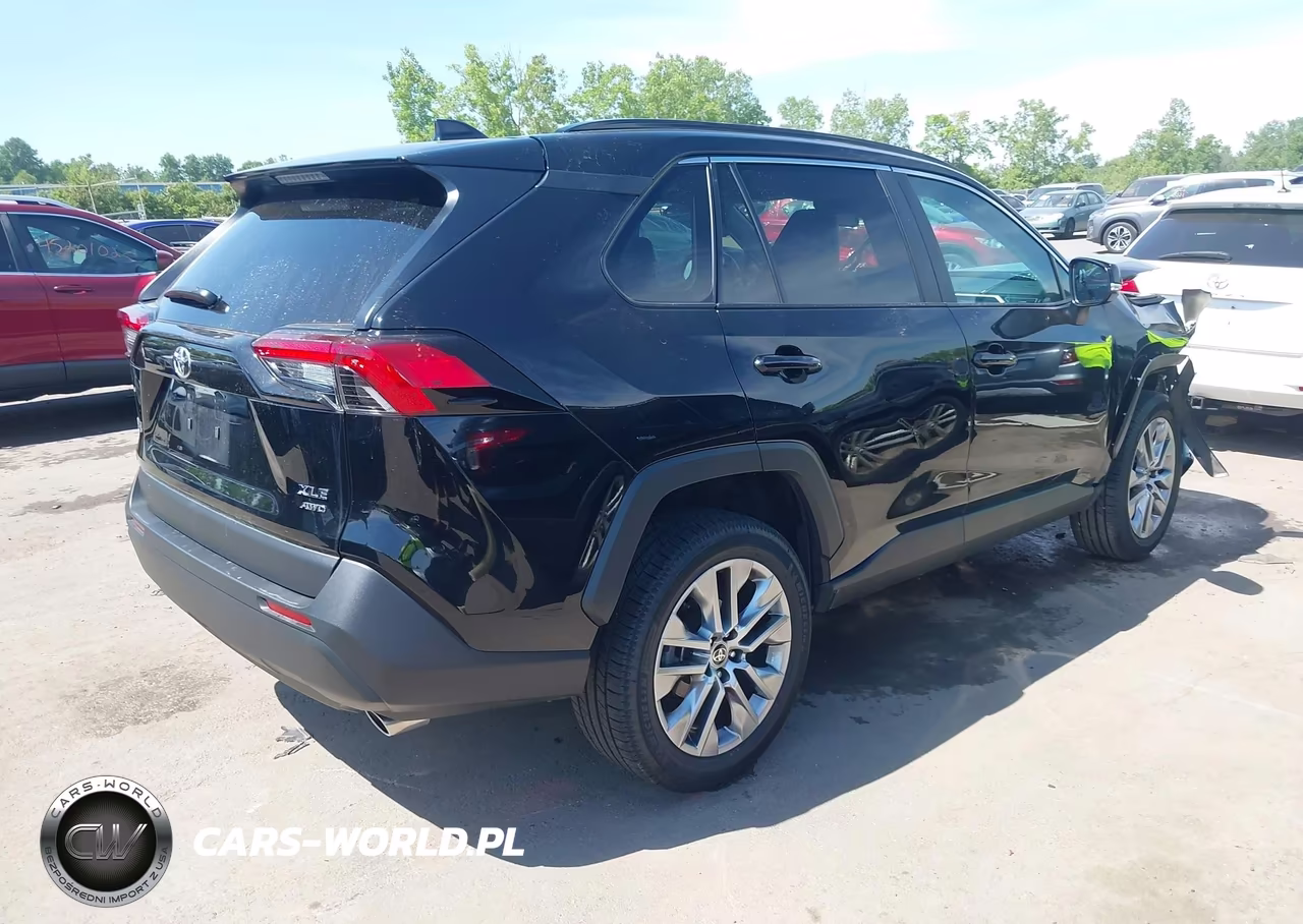 2022 Toyota Rav4 Xle Premium VIN:2T3A1RFV4NC294953 - 4