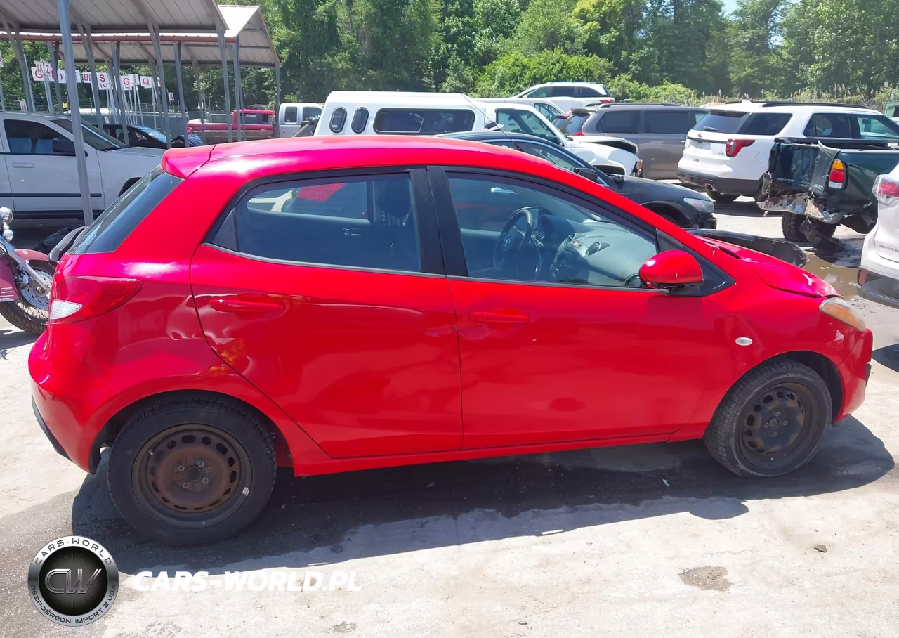 2013 Mazda Mazda2 Sport VIN:JM1DE1KZ1D0169888 - 18