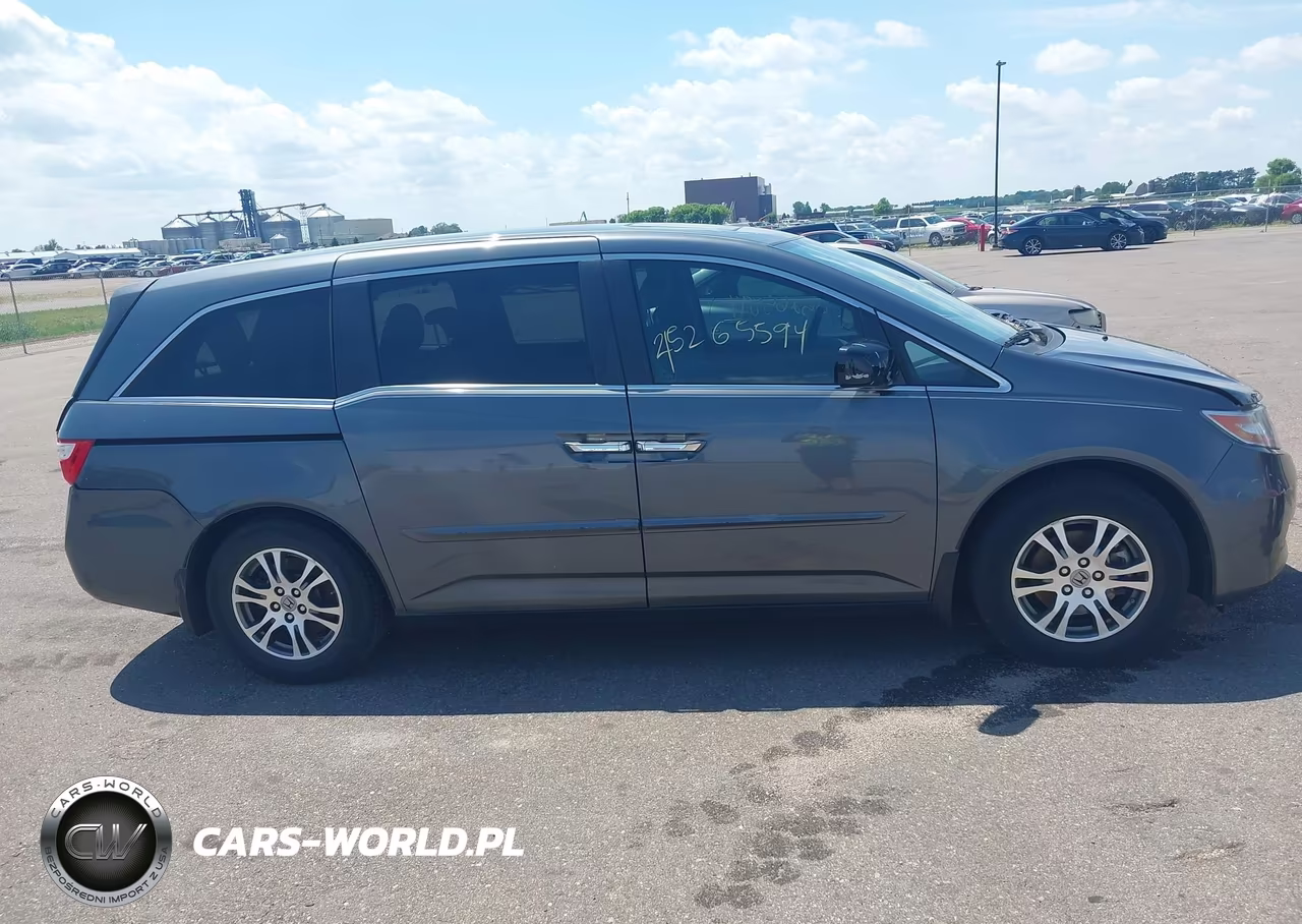 2013 Honda Odyssey Ex-L VIN:5FNRL5H66DB036710 - 13