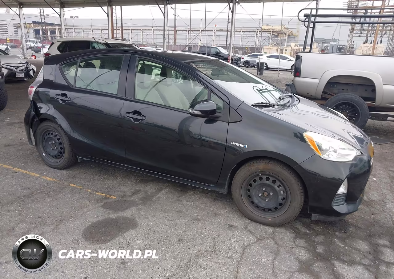 2014 Toyota Prius C One