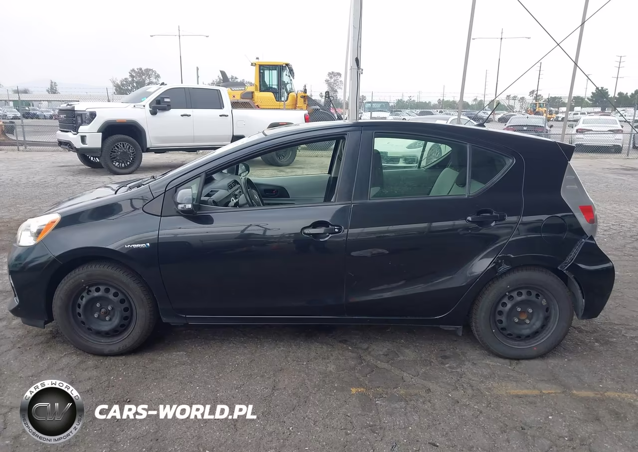 2014 Toyota Prius C One VIN:JTDKDTB34E1082550 - 14