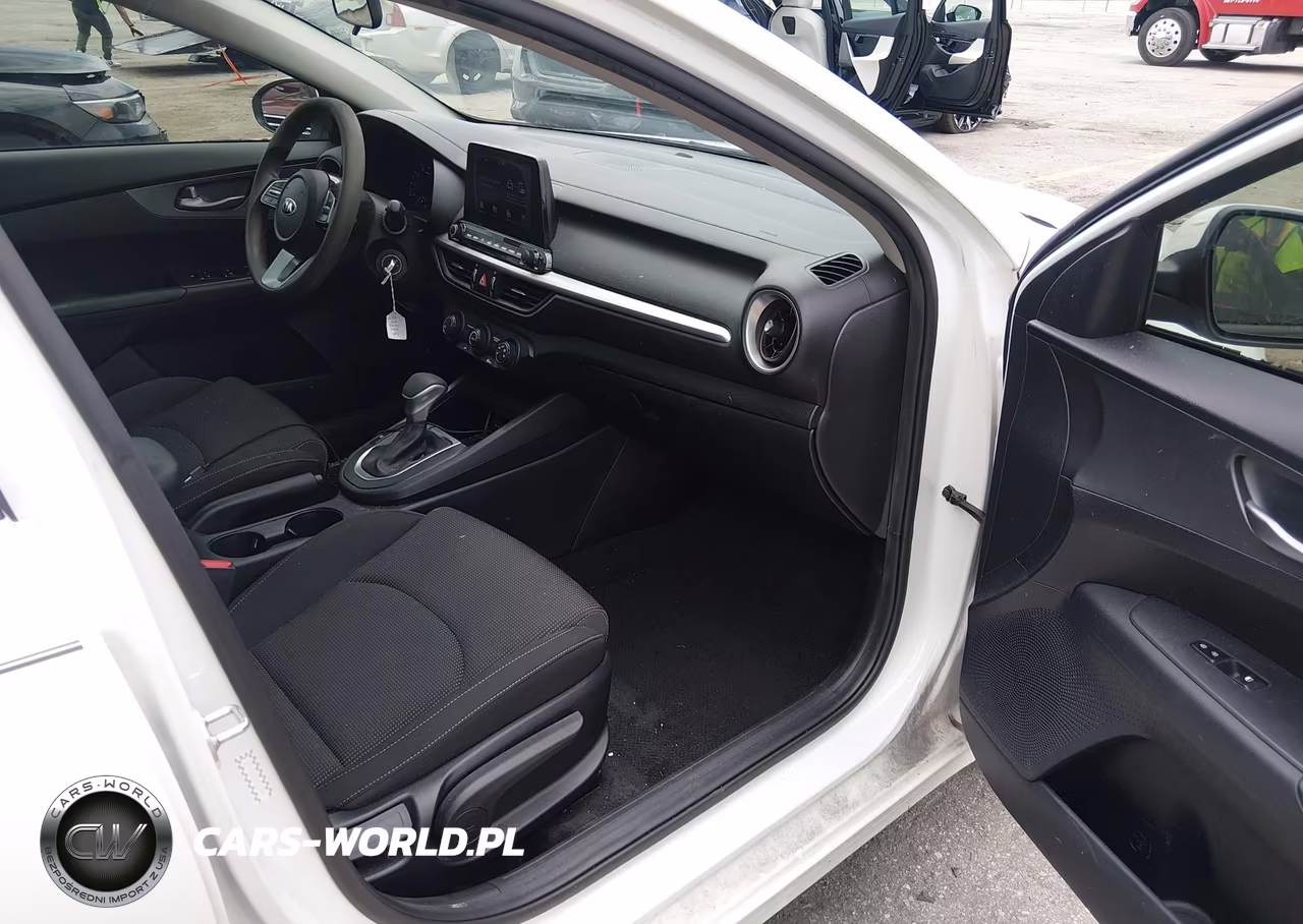 2020 Kia Forte Lxs VIN:3KPF24AD0LE202944 - 5