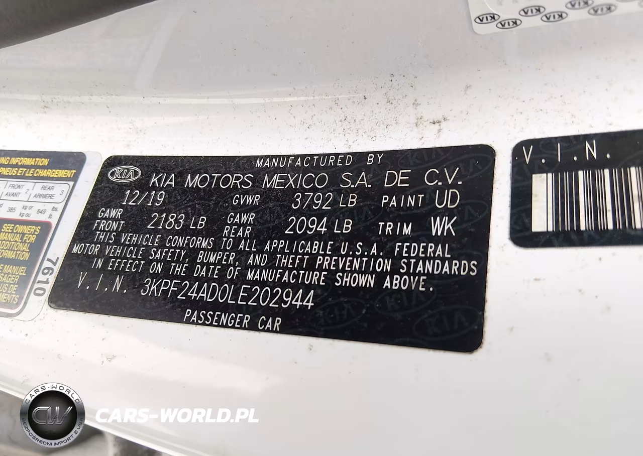 2020 Kia Forte Lxs VIN:3KPF24AD0LE202944 - 9