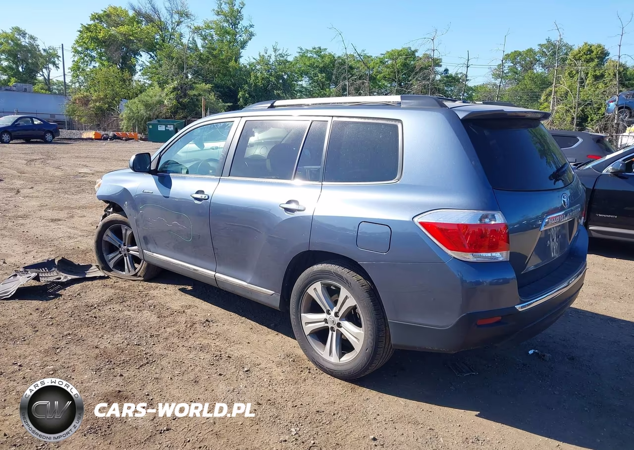 2011 Toyota Highlander Limited V6 VIN:5TDDK3EHXBS046351 - 3