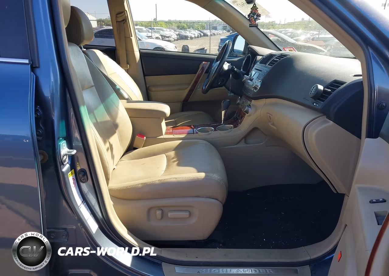2011 Toyota Highlander Limited V6 VIN:5TDDK3EHXBS046351 - 5