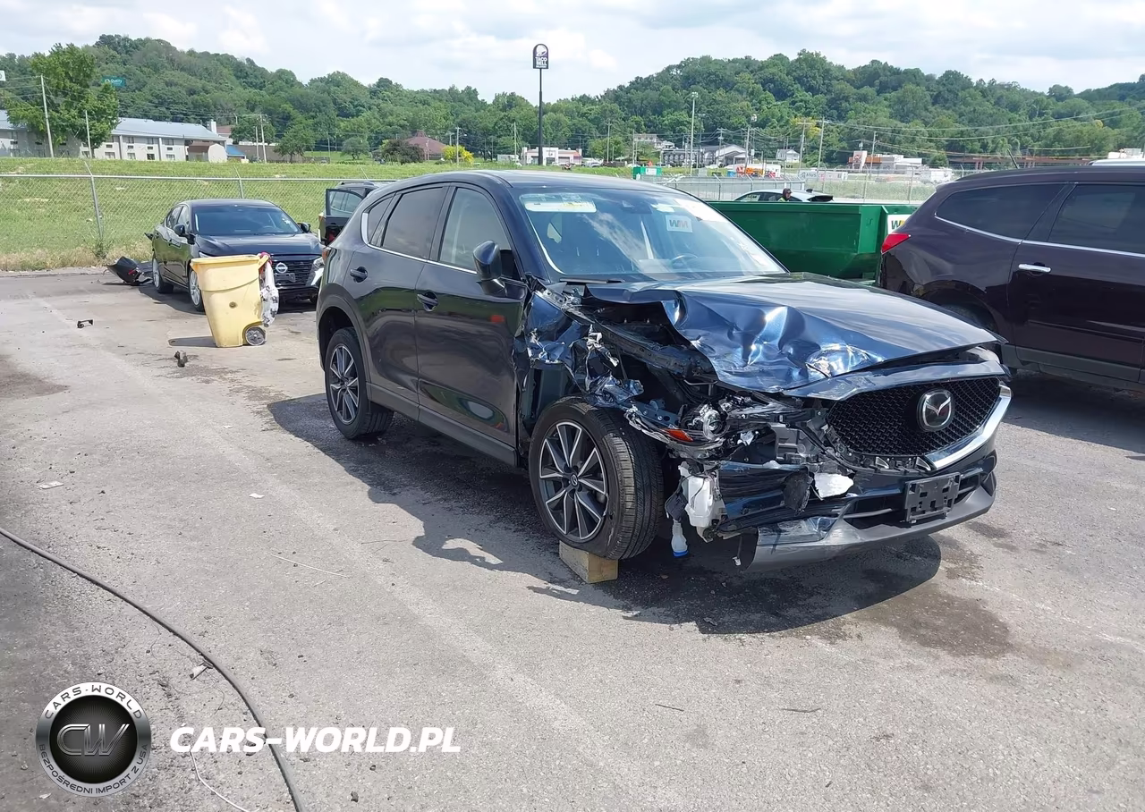 2017 Mazda Cx-5 Grand Touring – zdjęcie 1 z 17