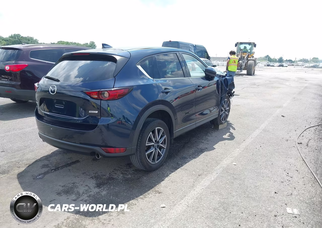 2017 Mazda Cx-5 Grand Touring VIN:JM3KFBDL9H0131941 - 4