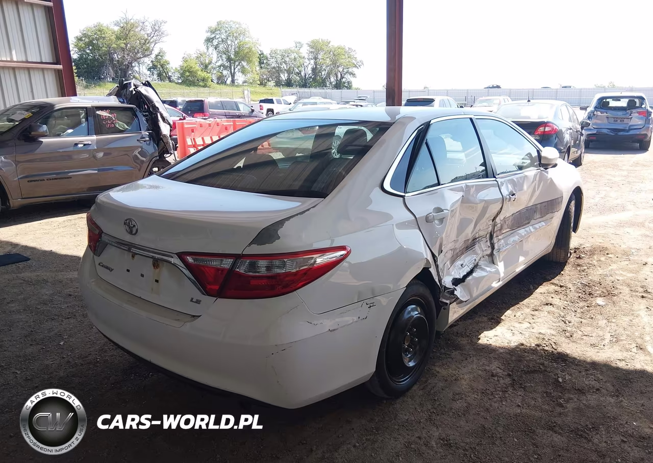 2016 Toyota Camry Le VIN:4T4BF1FKXGR522323 - 4