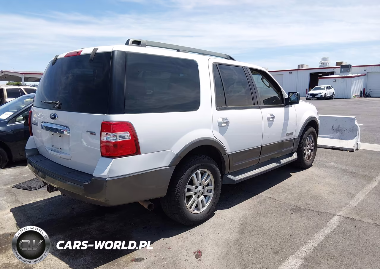 2007 Ford Expedition Xlt VIN:1FMFU15507LA83653 - 4