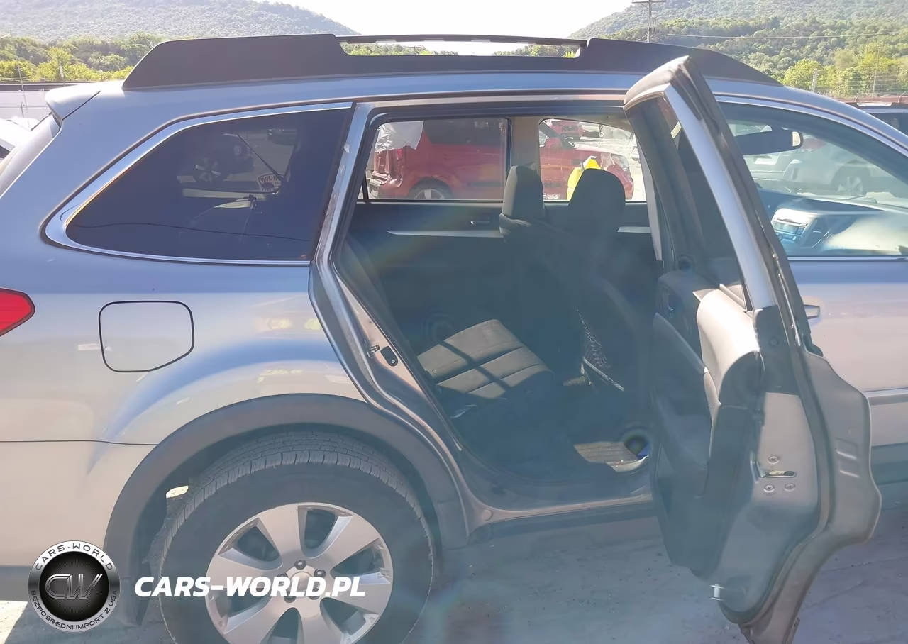 2011 Subaru Outback 2.5I Premium VIN:4S4BRBGC7B3421964 - 8
