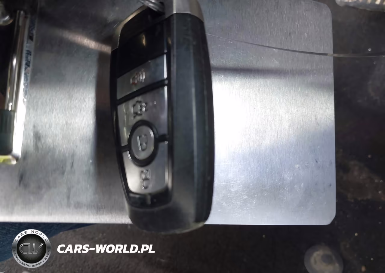 2019 Ford Fusion Hybrid Se VIN:3FA6P0LU3KR206345 - 11