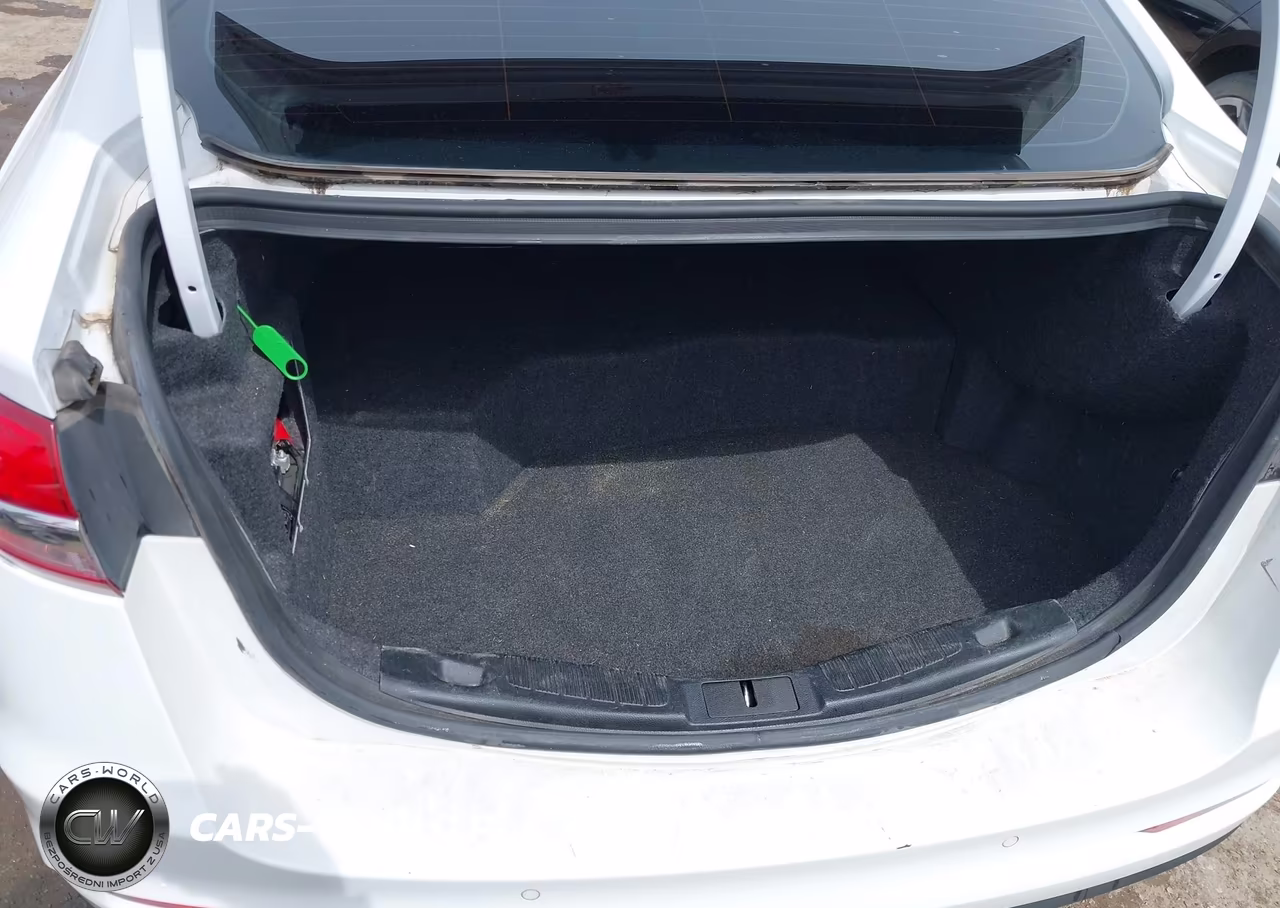 2019 Ford Fusion Hybrid Se VIN:3FA6P0LU3KR206345 - 18