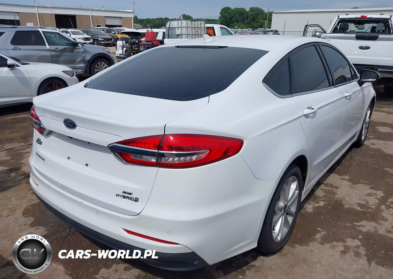 2019 Ford Fusion Hybrid Se VIN:3FA6P0LU3KR206345 - 4