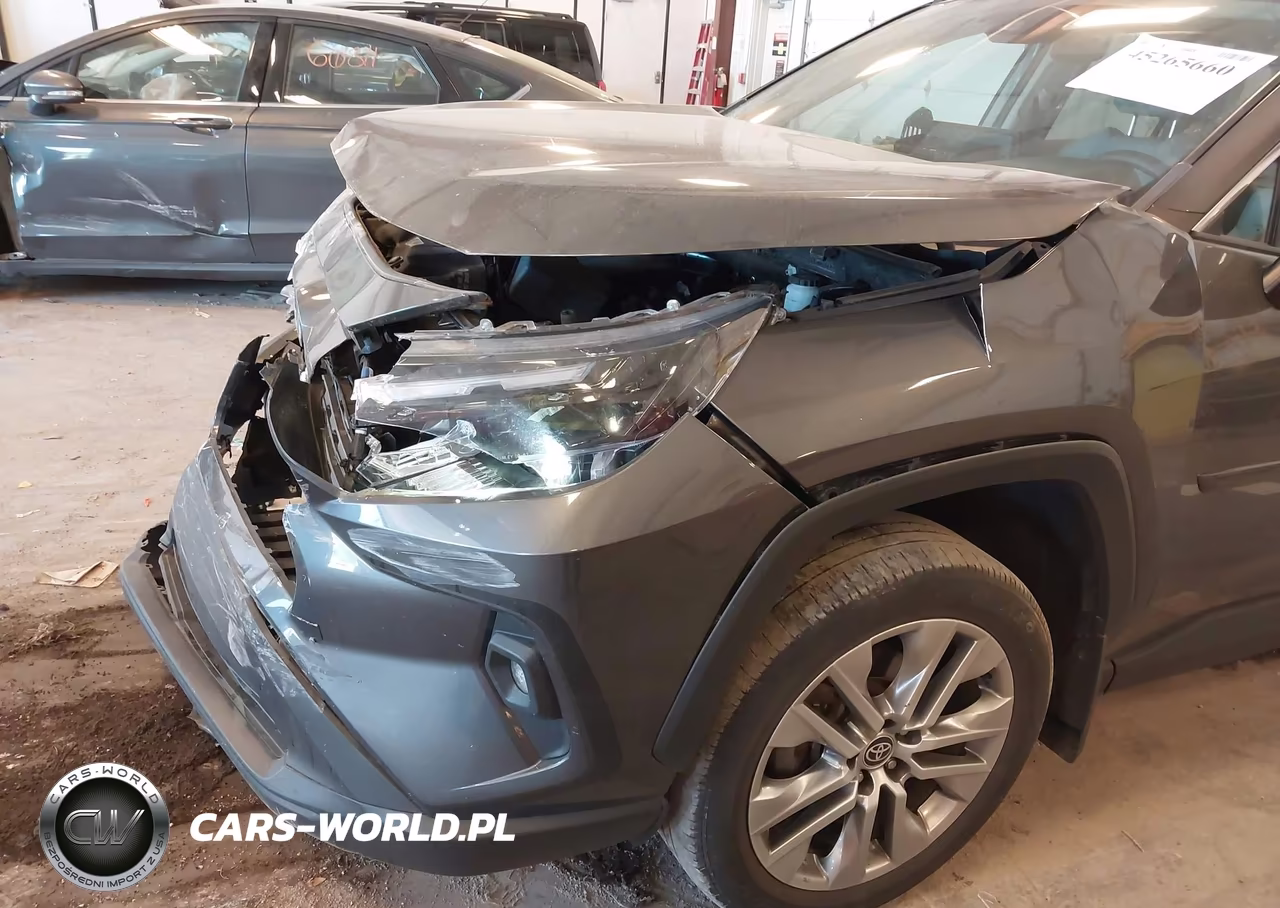 2023 Toyota Rav4 Xle Premium VIN:2T3A1RFV6PW337612 - 6