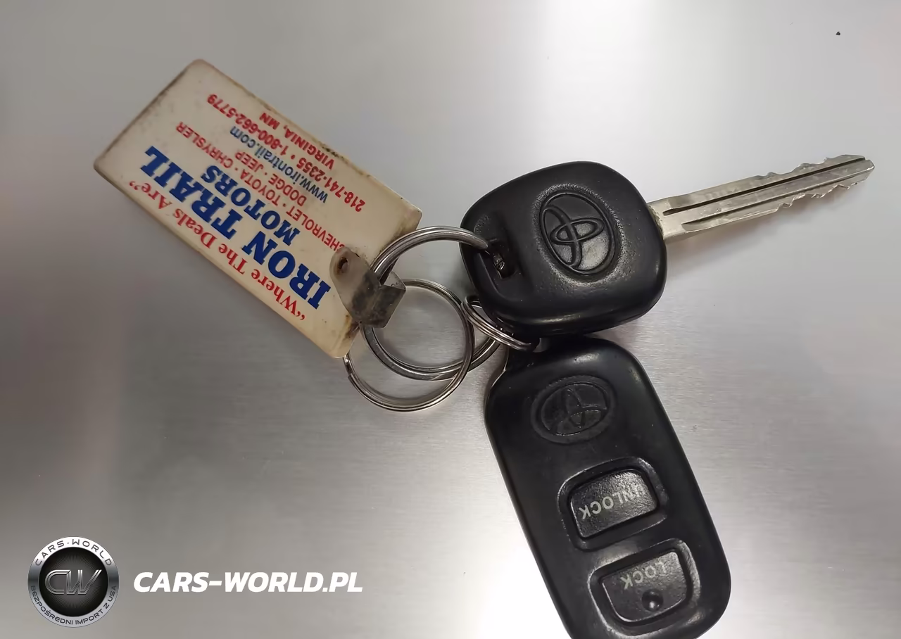 2007 Toyota Corolla S VIN:1NXBR32E07Z775924 - 11