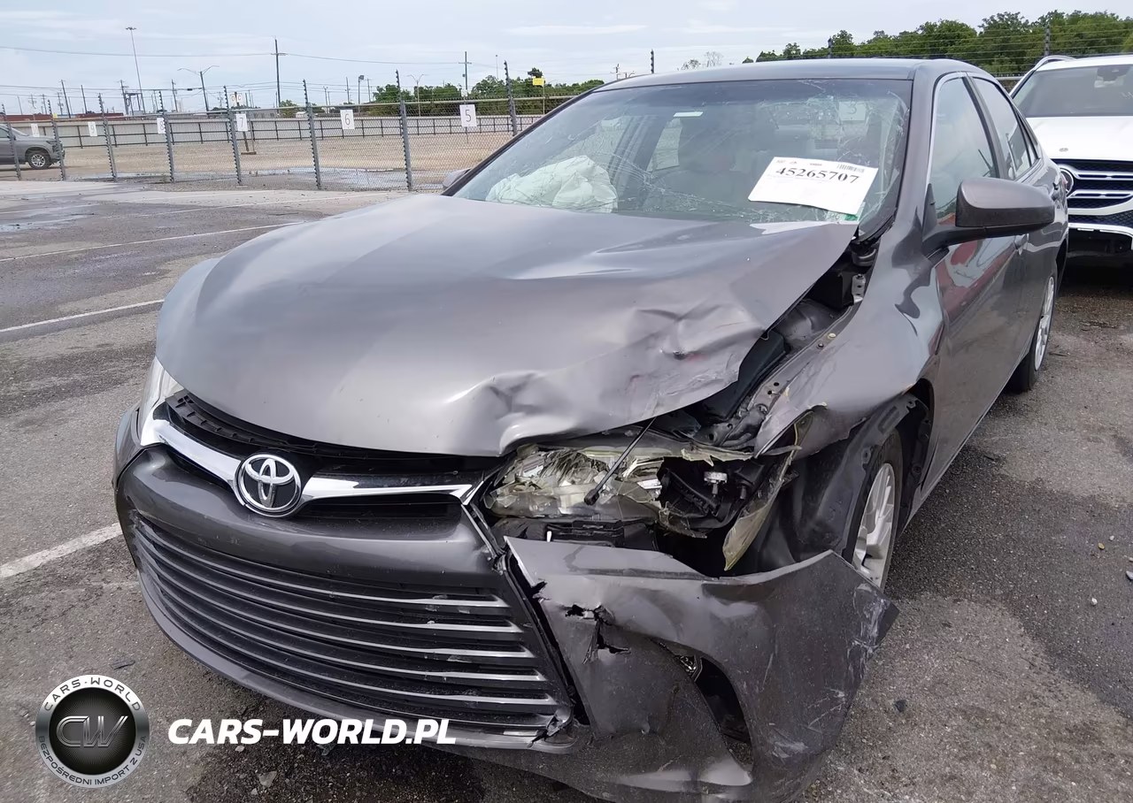 2016 Toyota Camry Le VIN:4T4BF1FK4GR541823 - 6