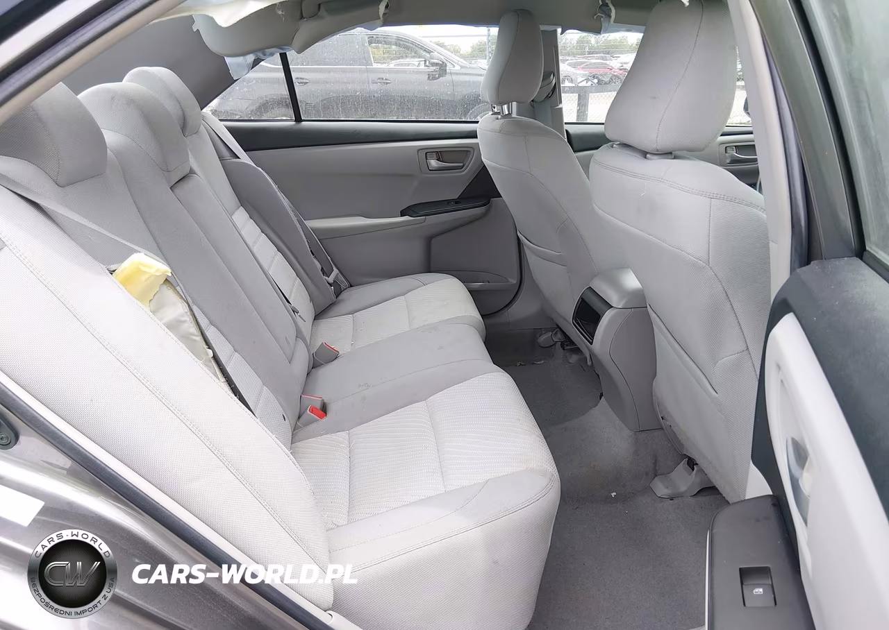 2016 Toyota Camry Le VIN:4T4BF1FK4GR541823 - 8