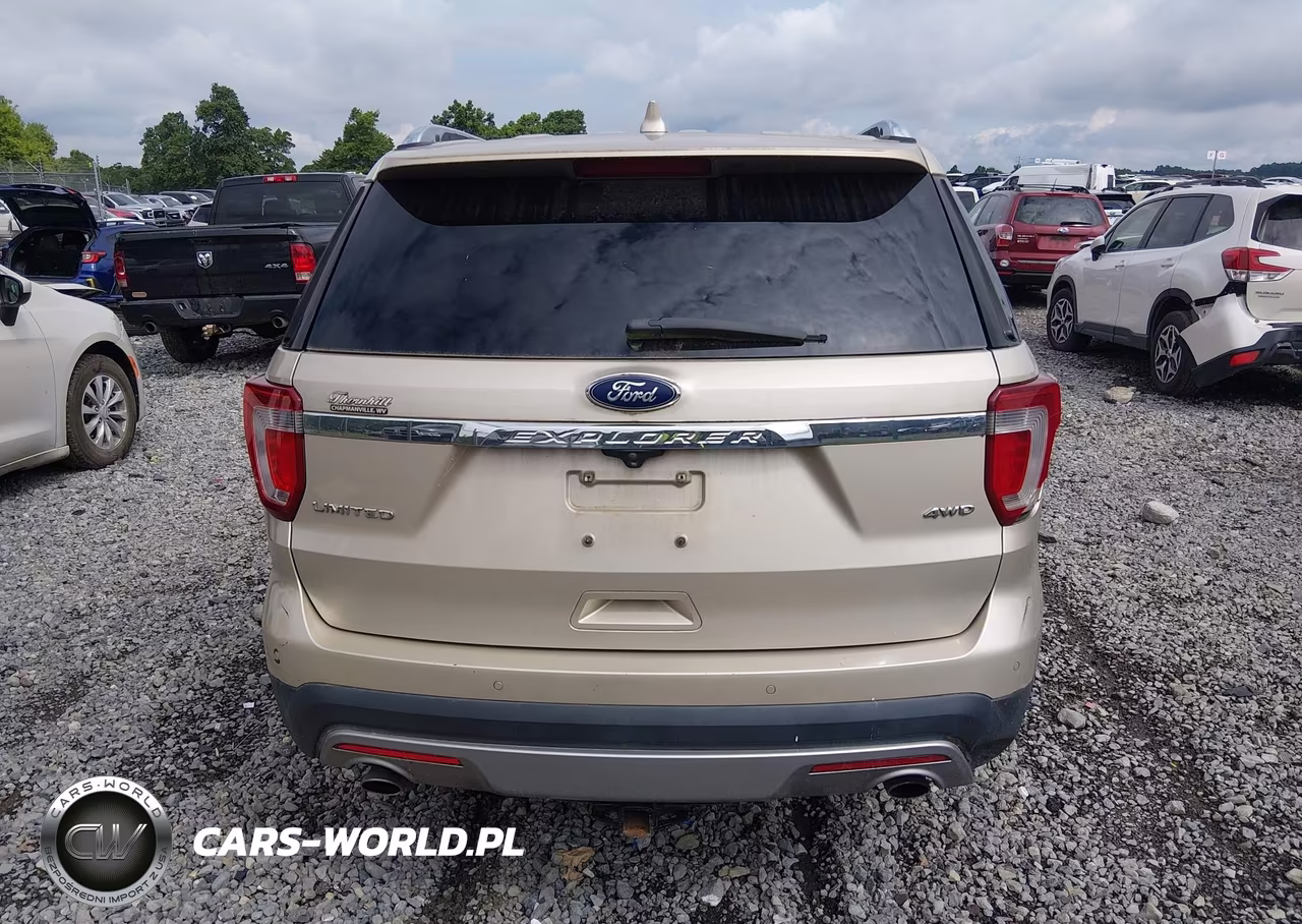 2017 Ford Explorer Limited VIN:1FM5K8F8XHGA16846 - 16