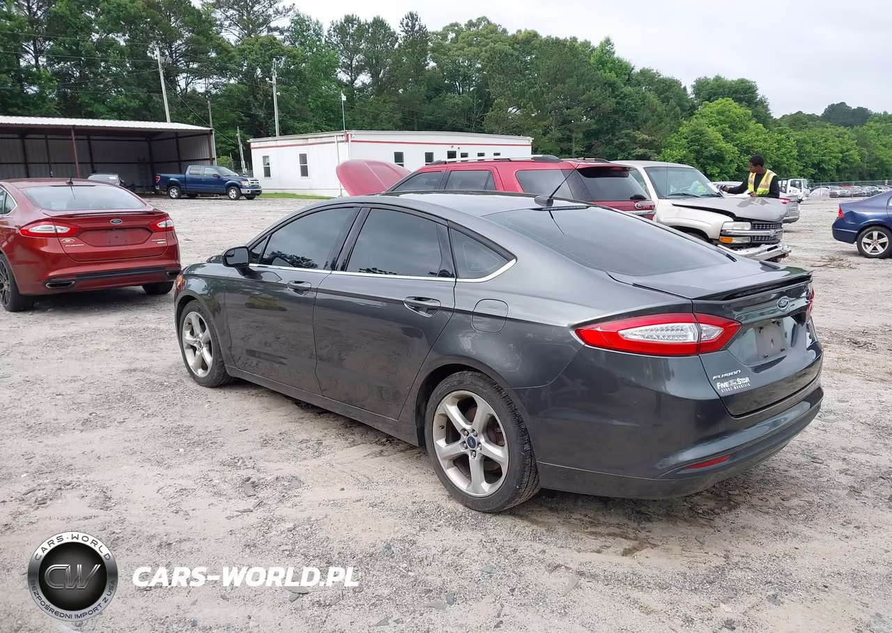 2016 Ford Fusion S VIN:3FA6P0G75GR295895 - 3