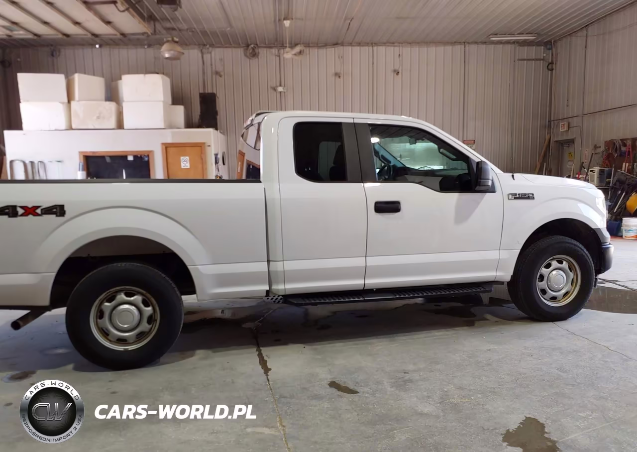 2017 Ford F-150 Xl VIN:1FTEX1E82HKE40775 - 18