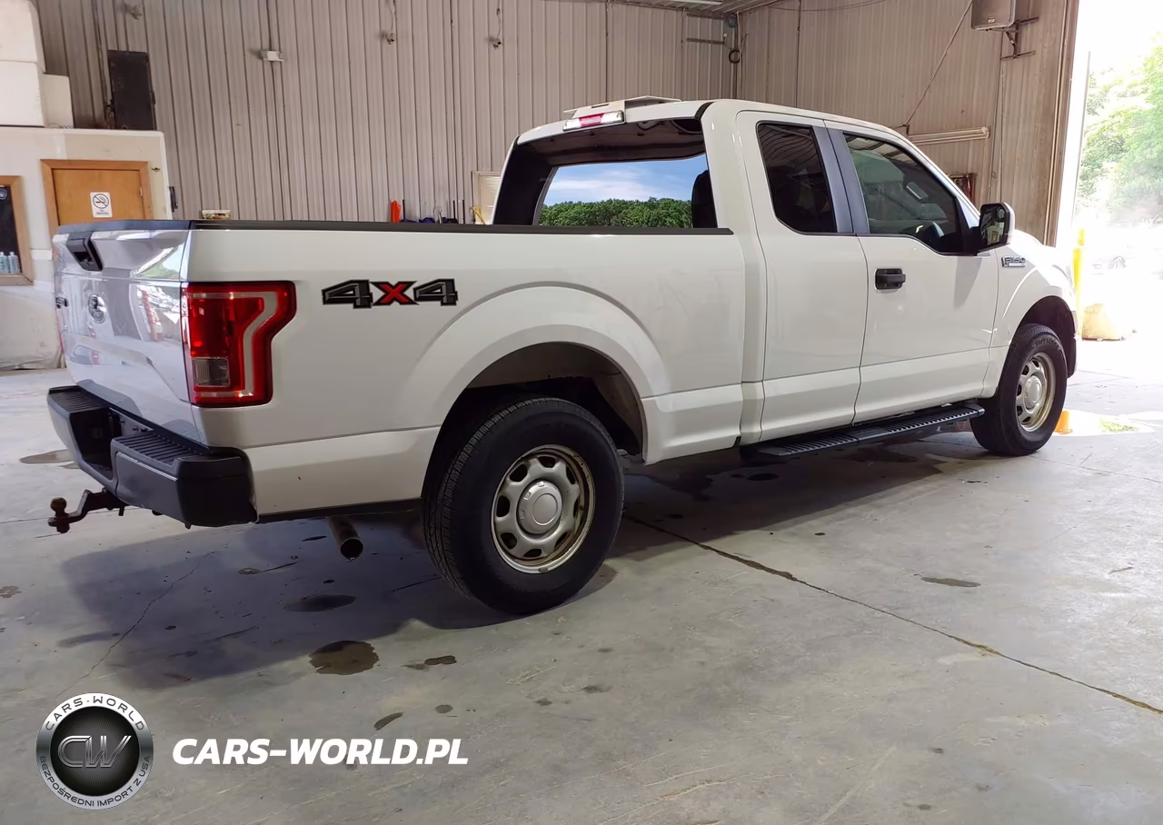 2017 Ford F-150 Xl VIN:1FTEX1E82HKE40775 - 4