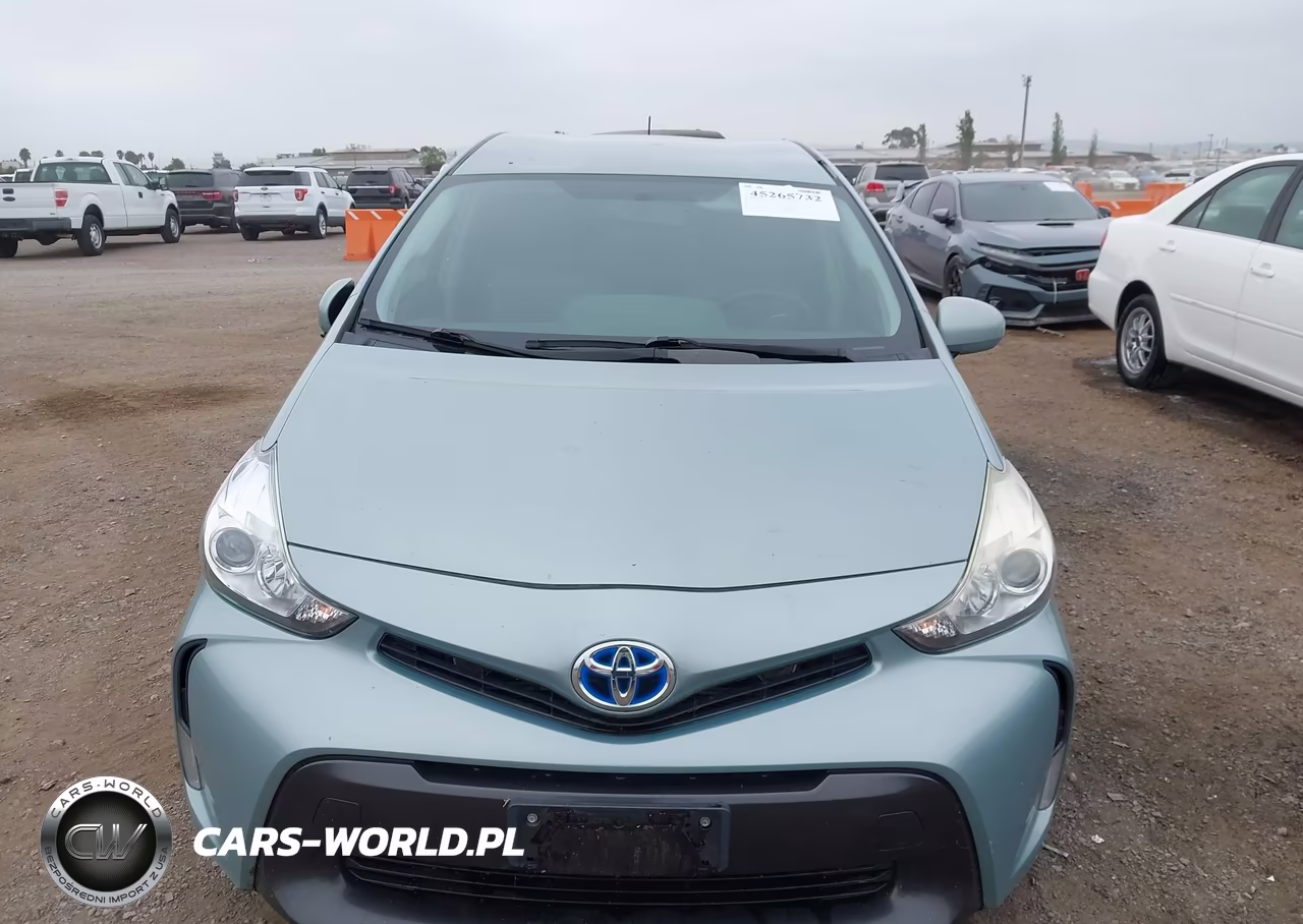2015 Toyota Prius V Three VIN:JTDZN3EU0FJ030124 - 12