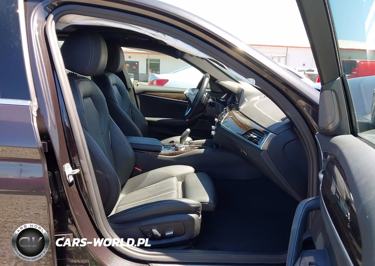 2019 BMW 540I xDrive VIN:WBAJE7C58KWD55438 - 17