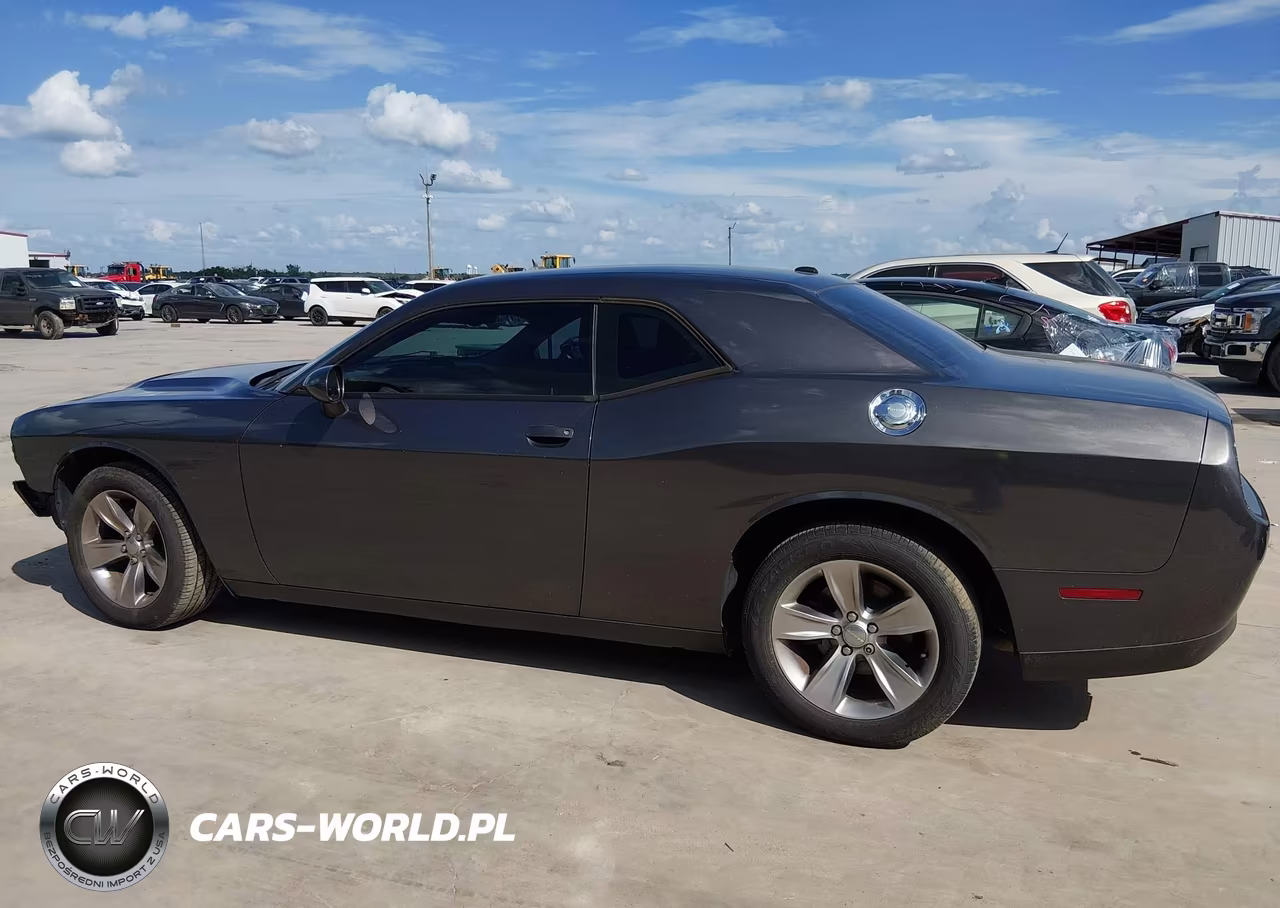 2016 Dodge Challenger Sxt VIN:2C3CDZAG6GH354097 - 15