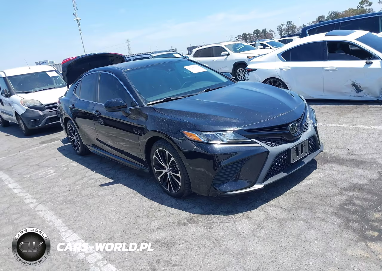 2020 Toyota Camry Se