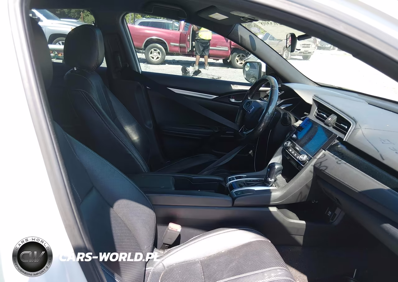 2019 Honda Civic Sport VIN:2HGFC2F83KH602837 - 5