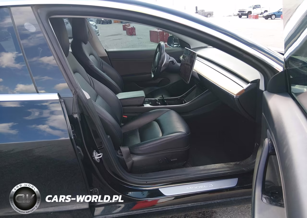 2018 Tesla Model 3 Long Range-Performance VIN:5YJ3E1EB3JF170838 - 5
