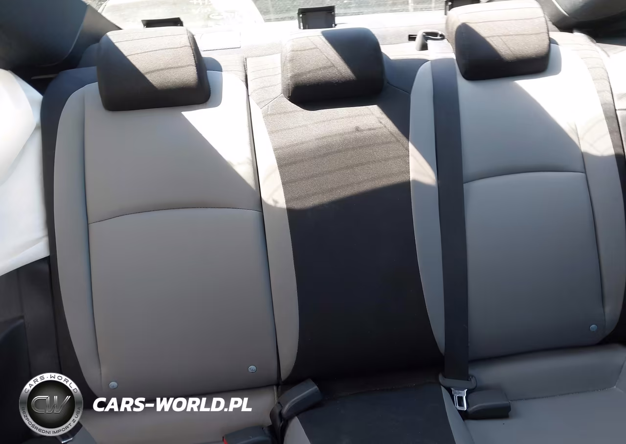 2017 Honda Civic Lx VIN:2HGFC4B53HH300450 - 8