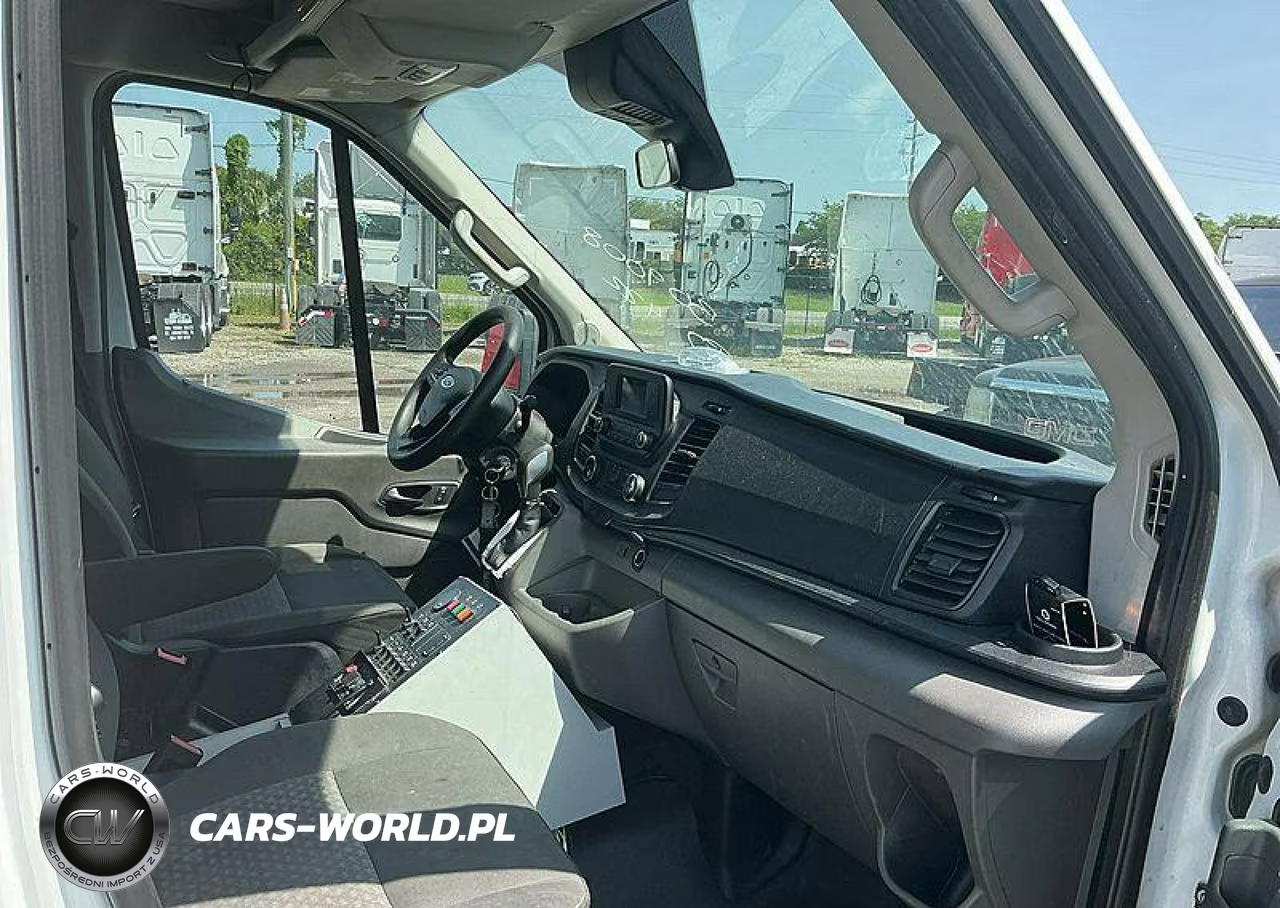 2020 Ford Transit-250 VIN:1FDBR1CG9LKB09008 - 4