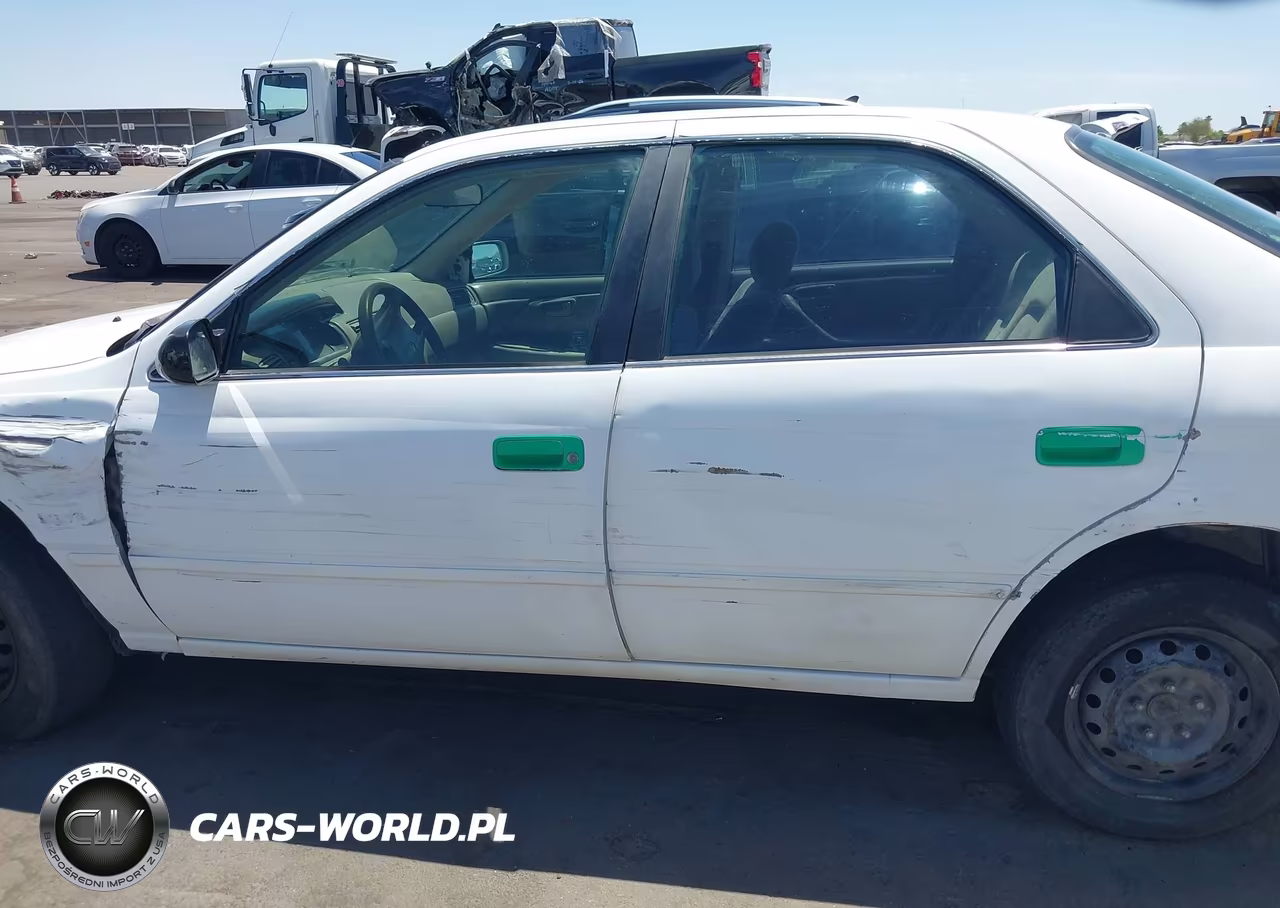1999 Toyota Camry Le VIN:JT2BG28K5X0276263 - 14