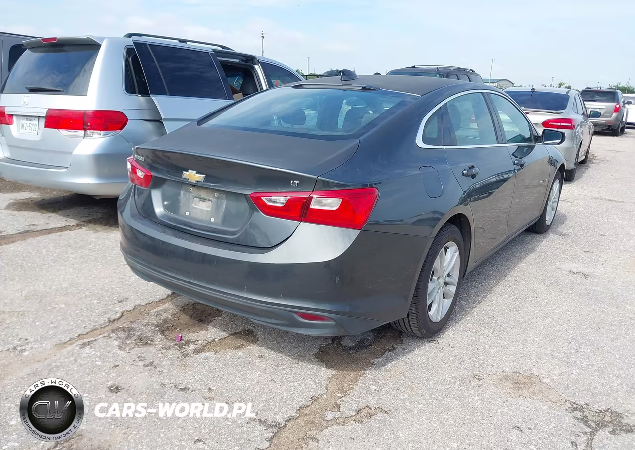 2018 Chevrolet Malibu Lt VIN:1G1ZD5ST3JF138591 - 4