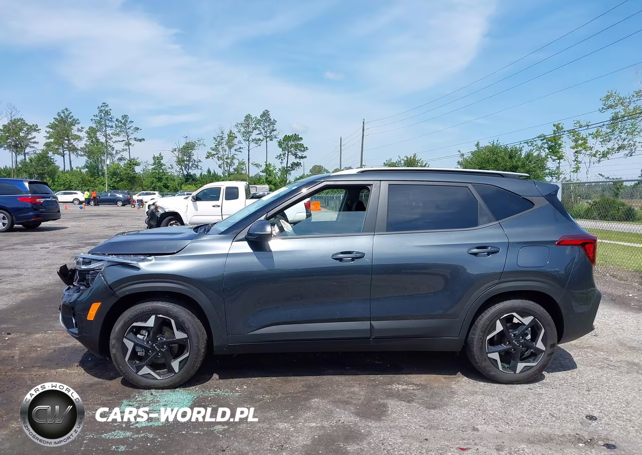 2025 Kia Seltos S VIN:KNDEU2AA8S7735624 - 14