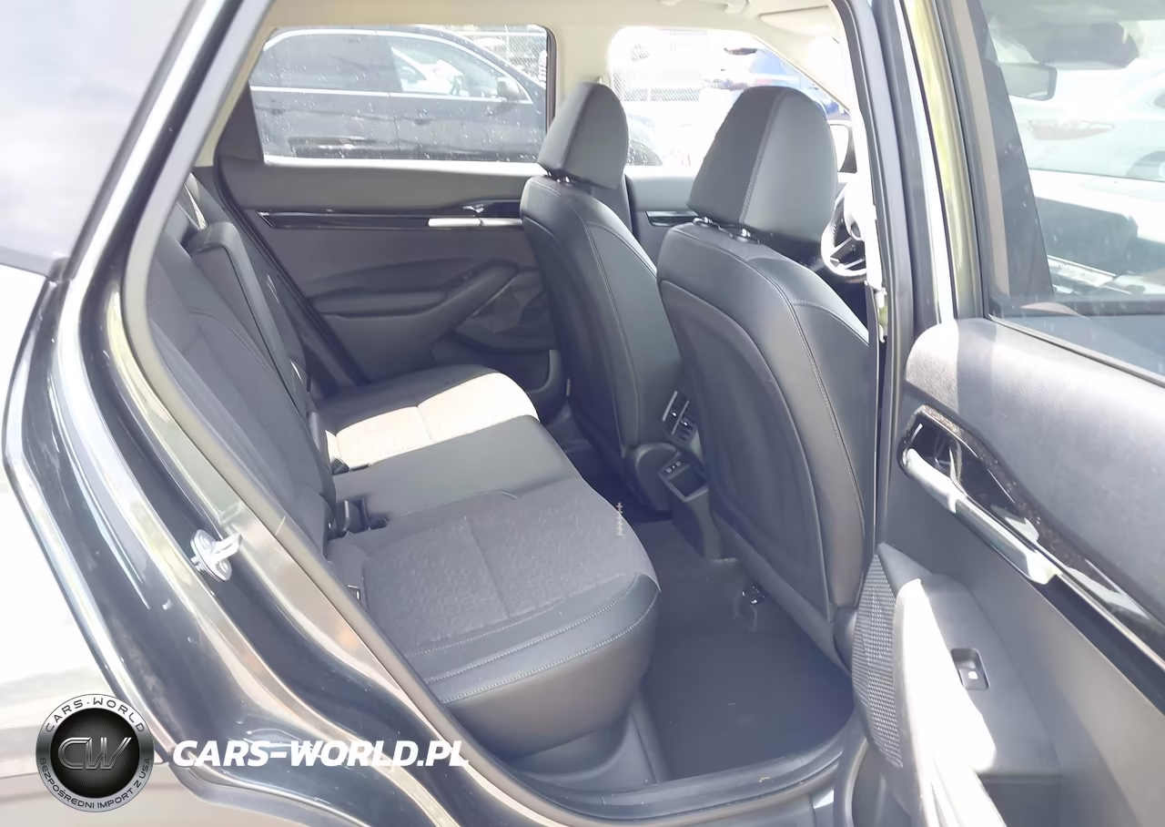 2025 Kia Seltos S VIN:KNDEU2AA8S7735624 - 8
