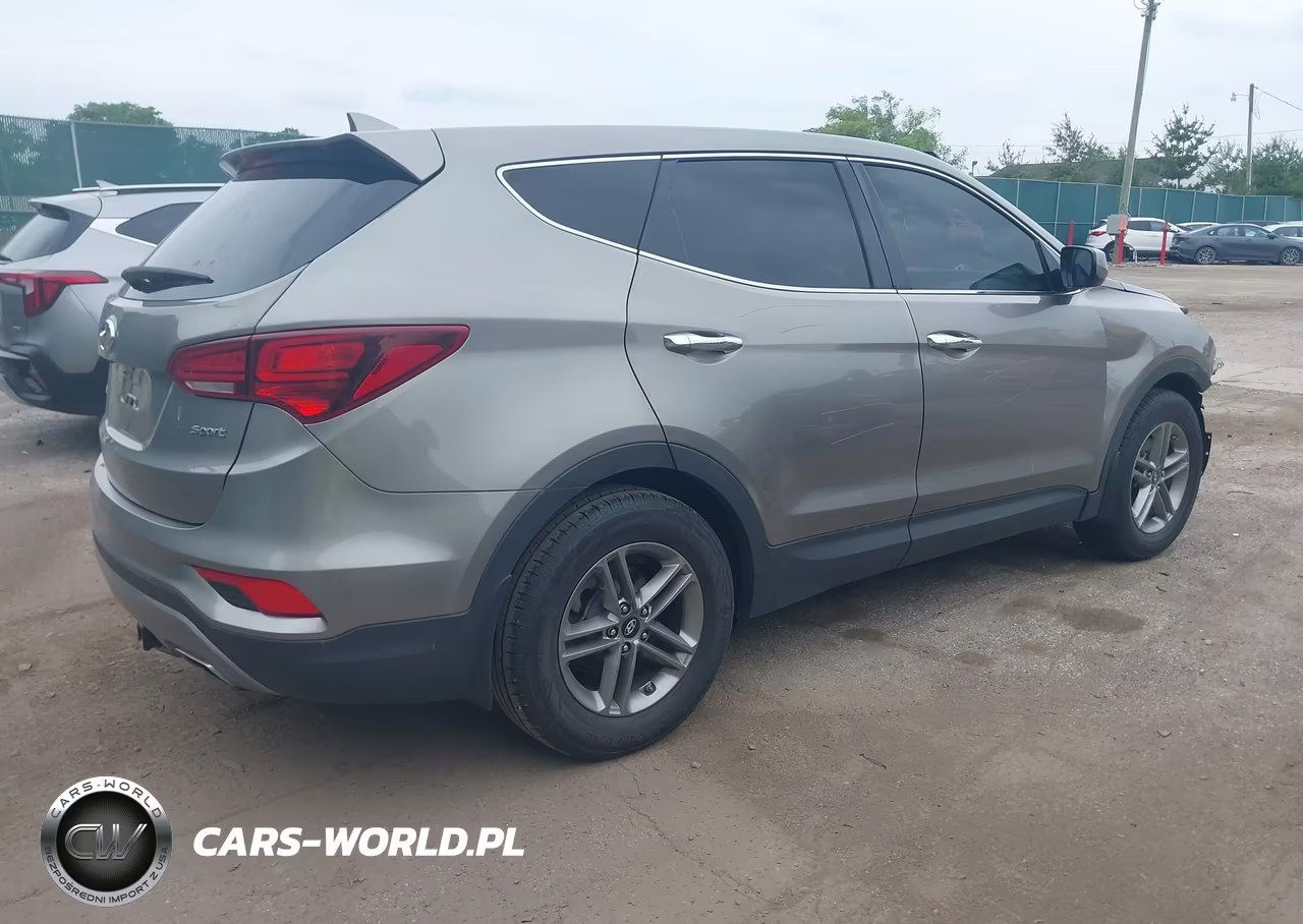 2017 Hyundai Santa Fe Sport 2.4L VIN:5XYZT3LB4HG381094 - 4