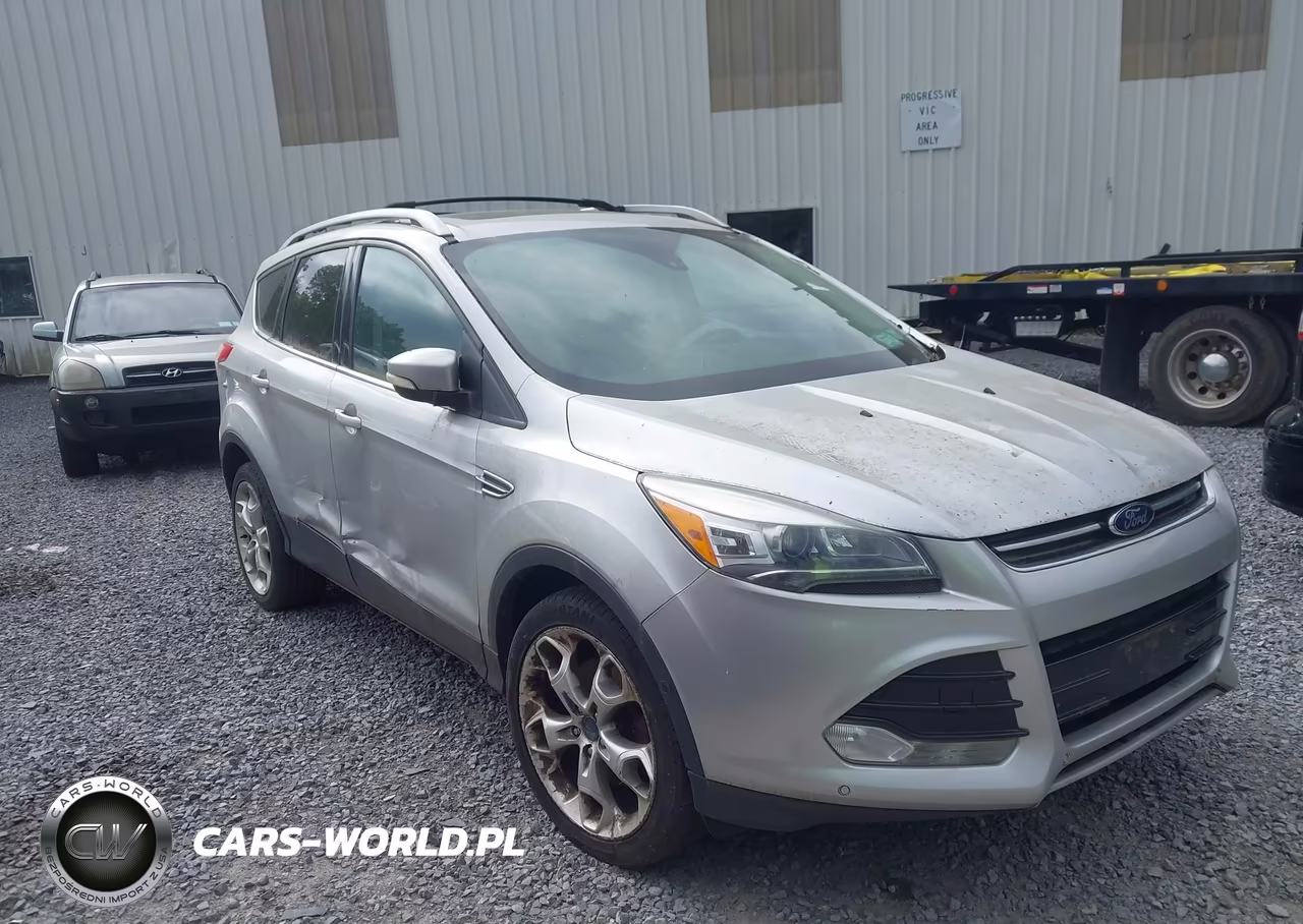 2013 Ford Escape Titanium – zdjęcie 1 z 13