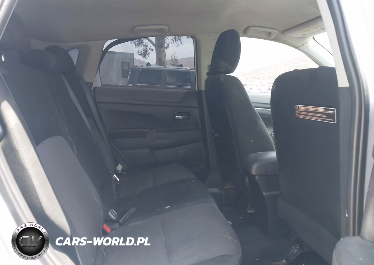 2017 Mitsubishi Outlander Sport 2.0 Le VIN:JA4AP3AU2HZ035000 - 8