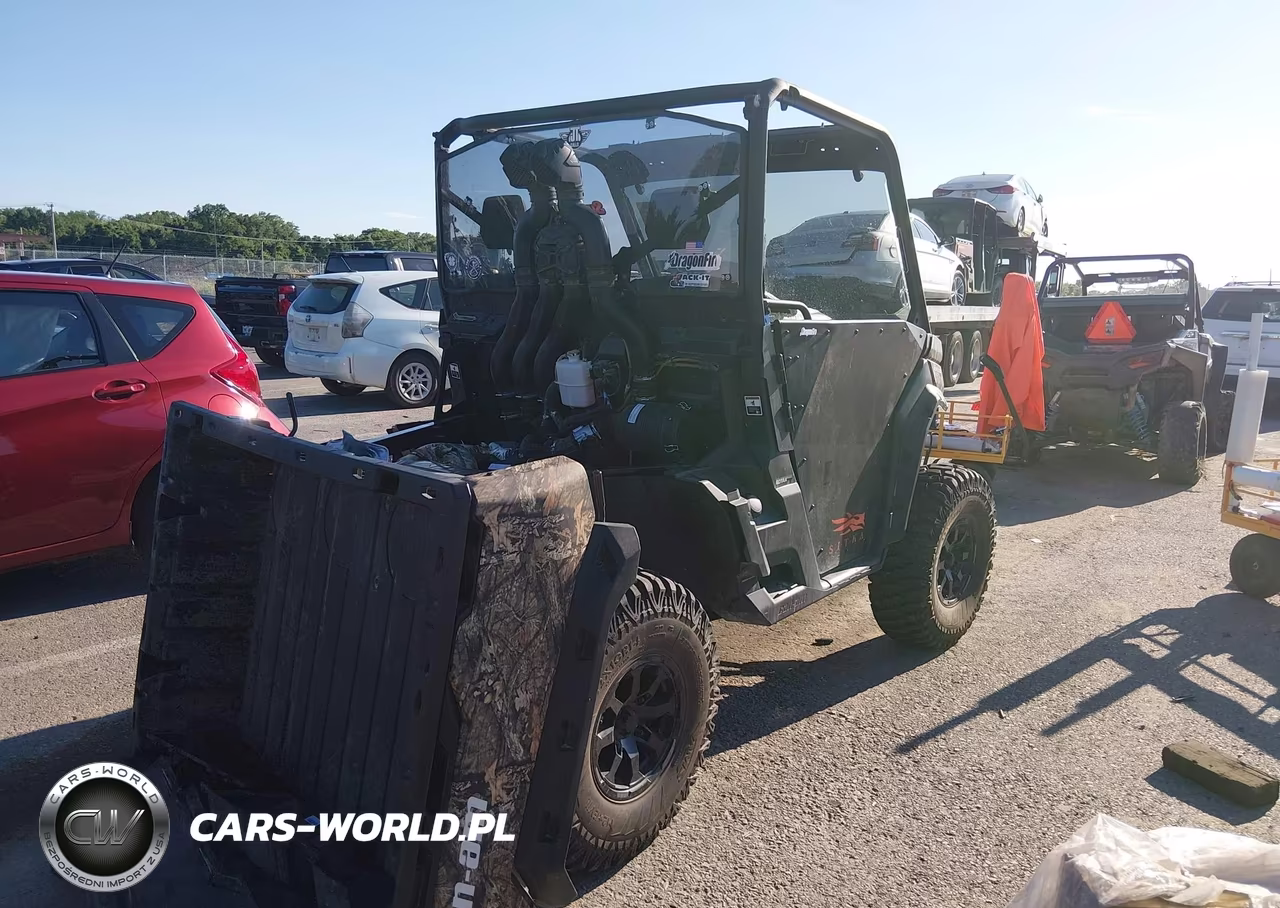 2021 Can-Am Defender X Mr Hd10 VIN:3JBUWAX44MK002009 - 4
